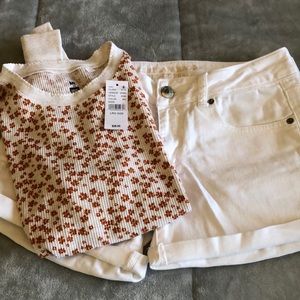 White summer shorts with floral thermal